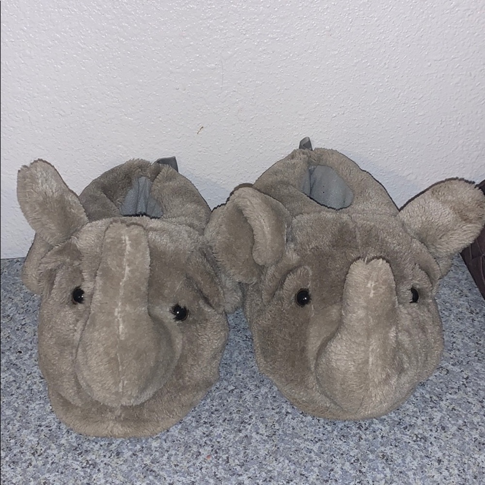 slippers